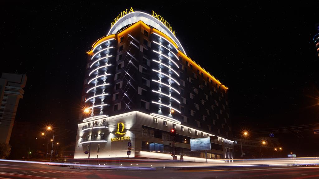 Domina Hotel Novosibirsk Exterior foto